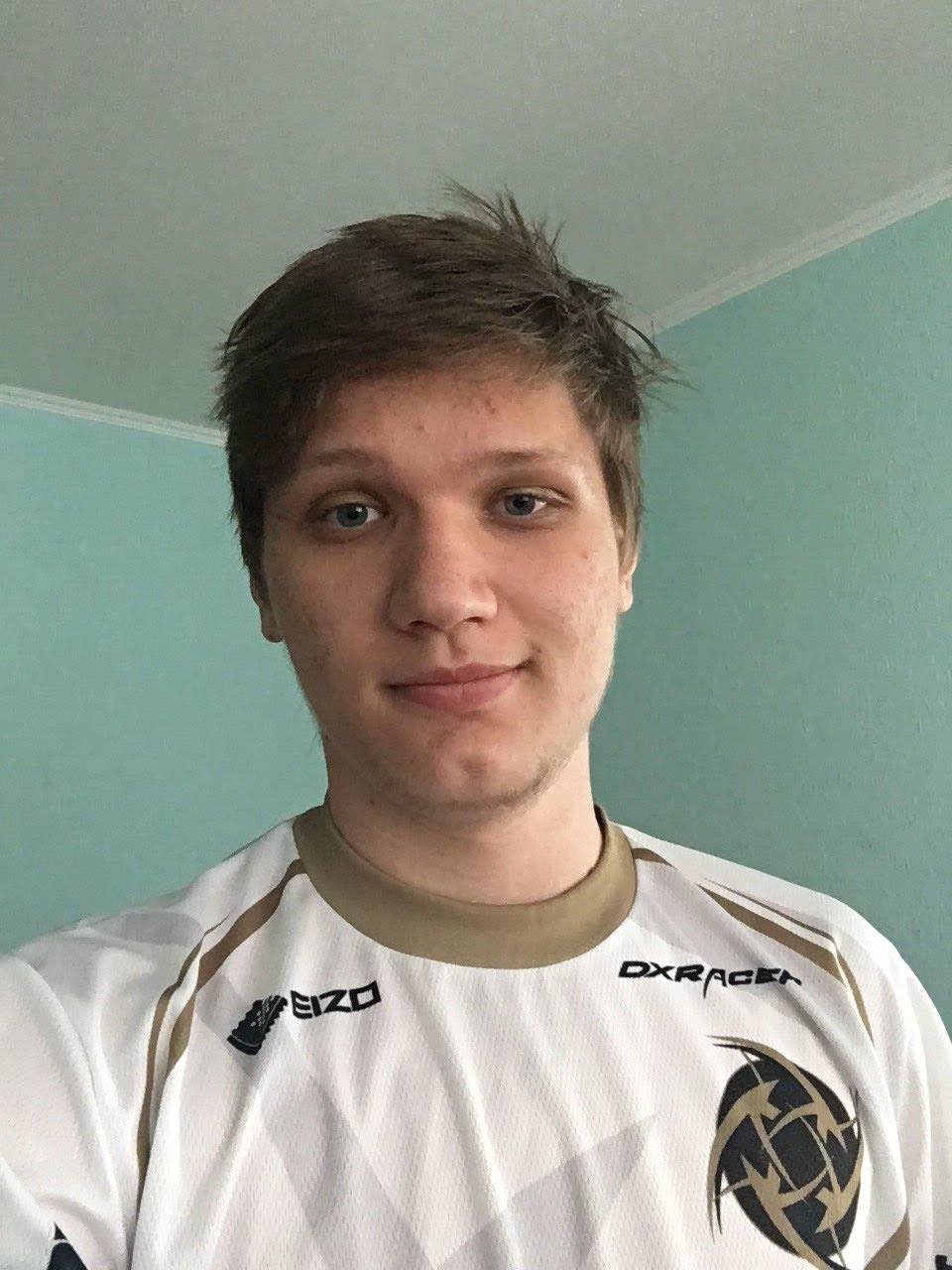 EDG教练明凯有可能下课？