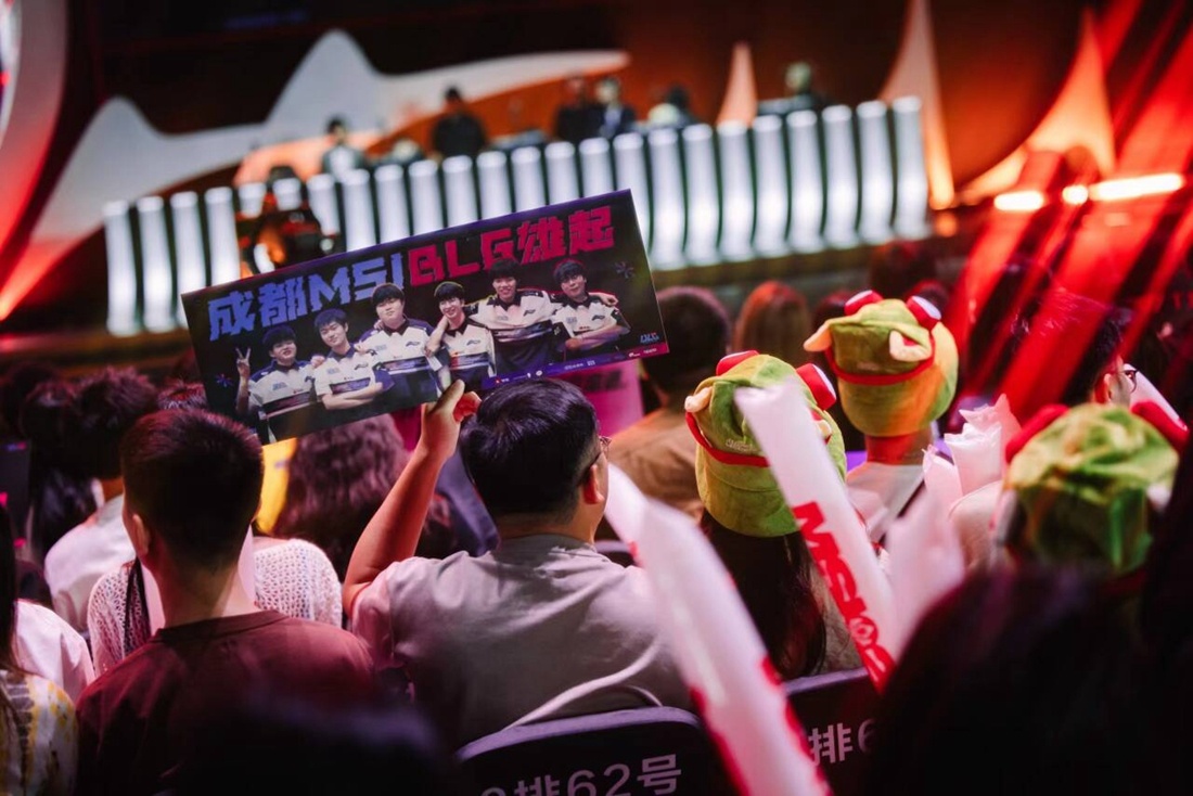 LNG赛后群访 LP：Able说给我上课也没上成功 一直在塔下没意思