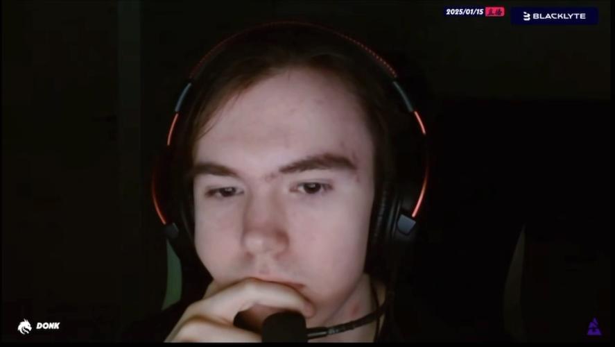 YSKM ：我选鳄鱼是给Leyan当狗的